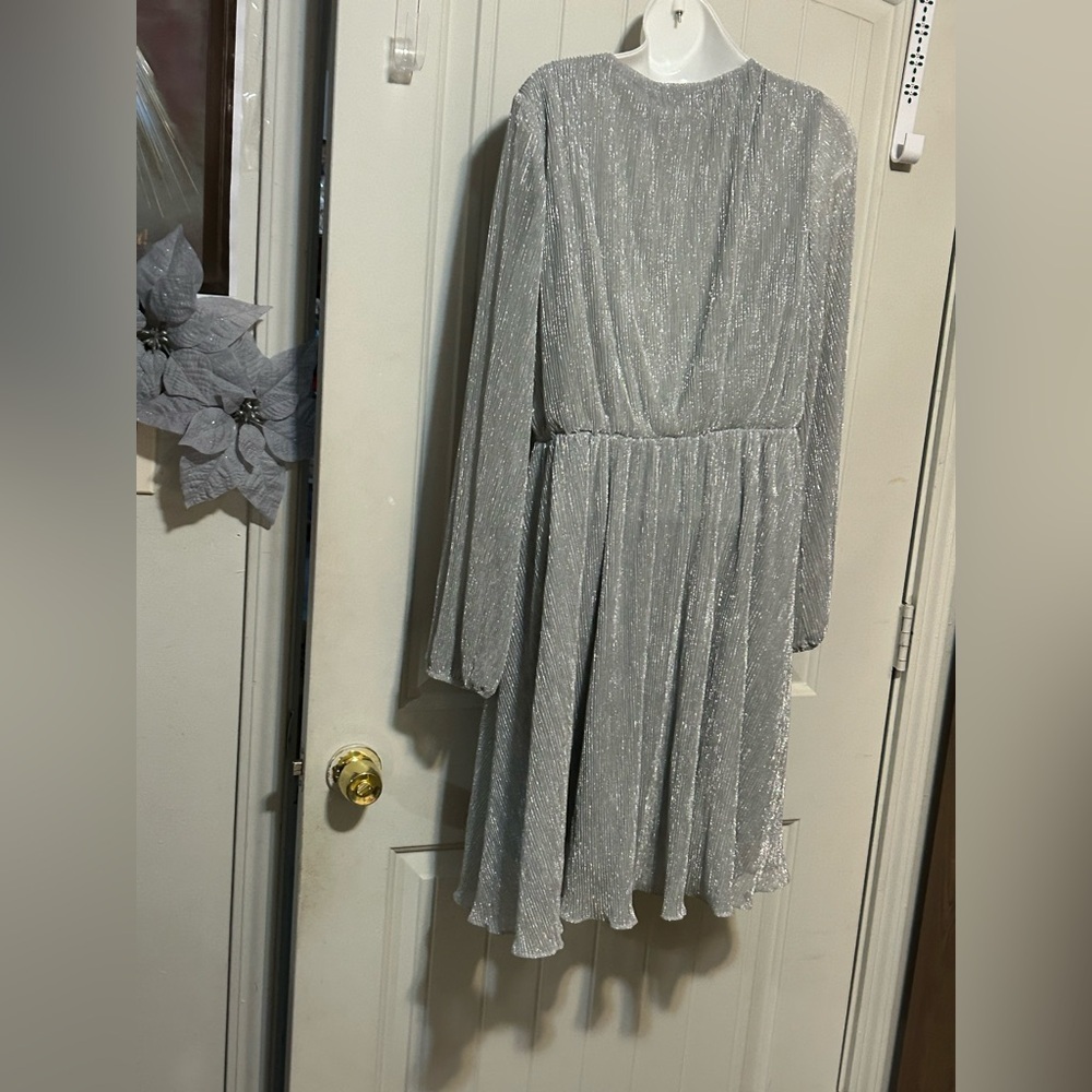 Elegant Silver Wrap Dress - Picture 3 of 11